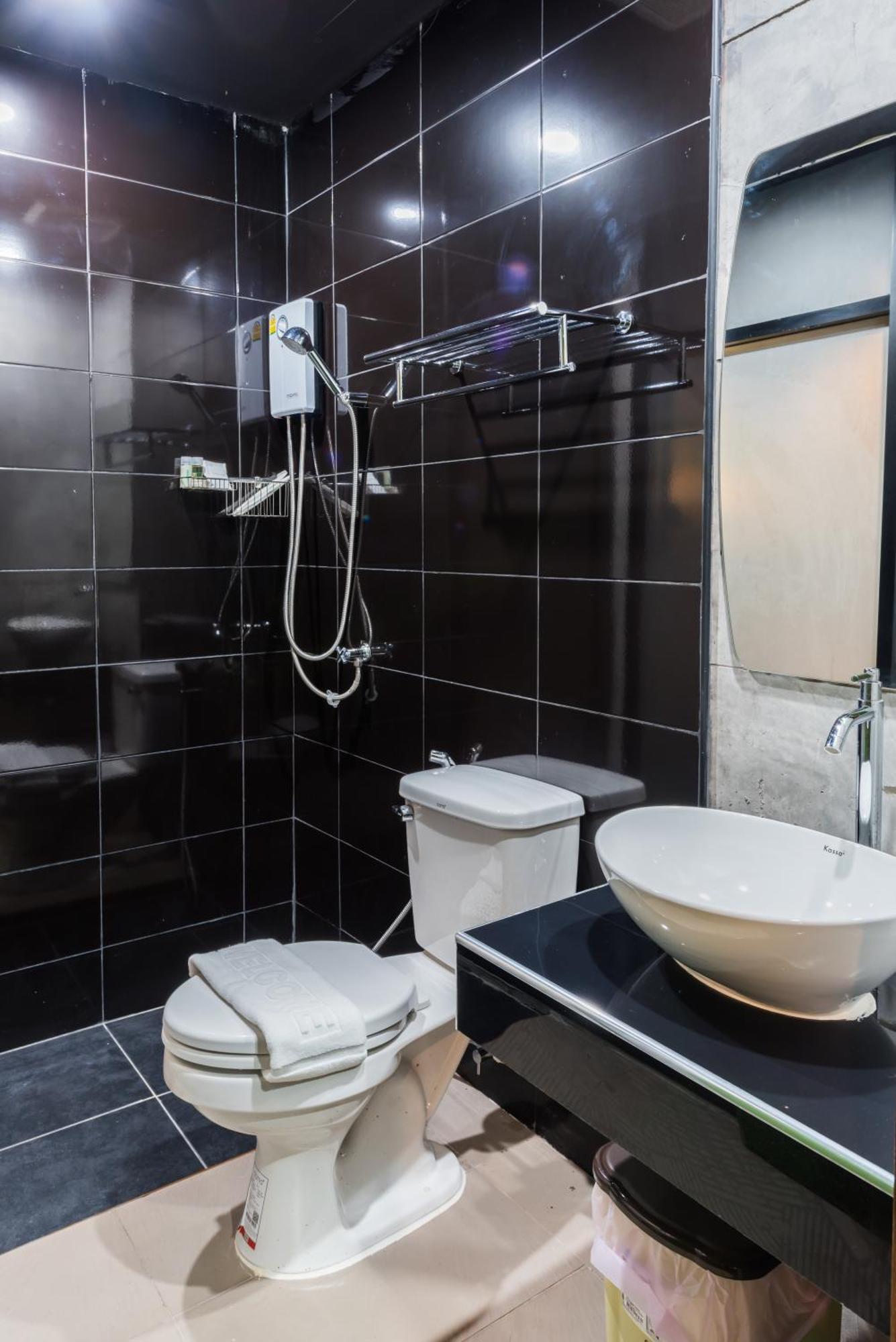 Nine Blue Residence Nong Prue Bagian luar foto