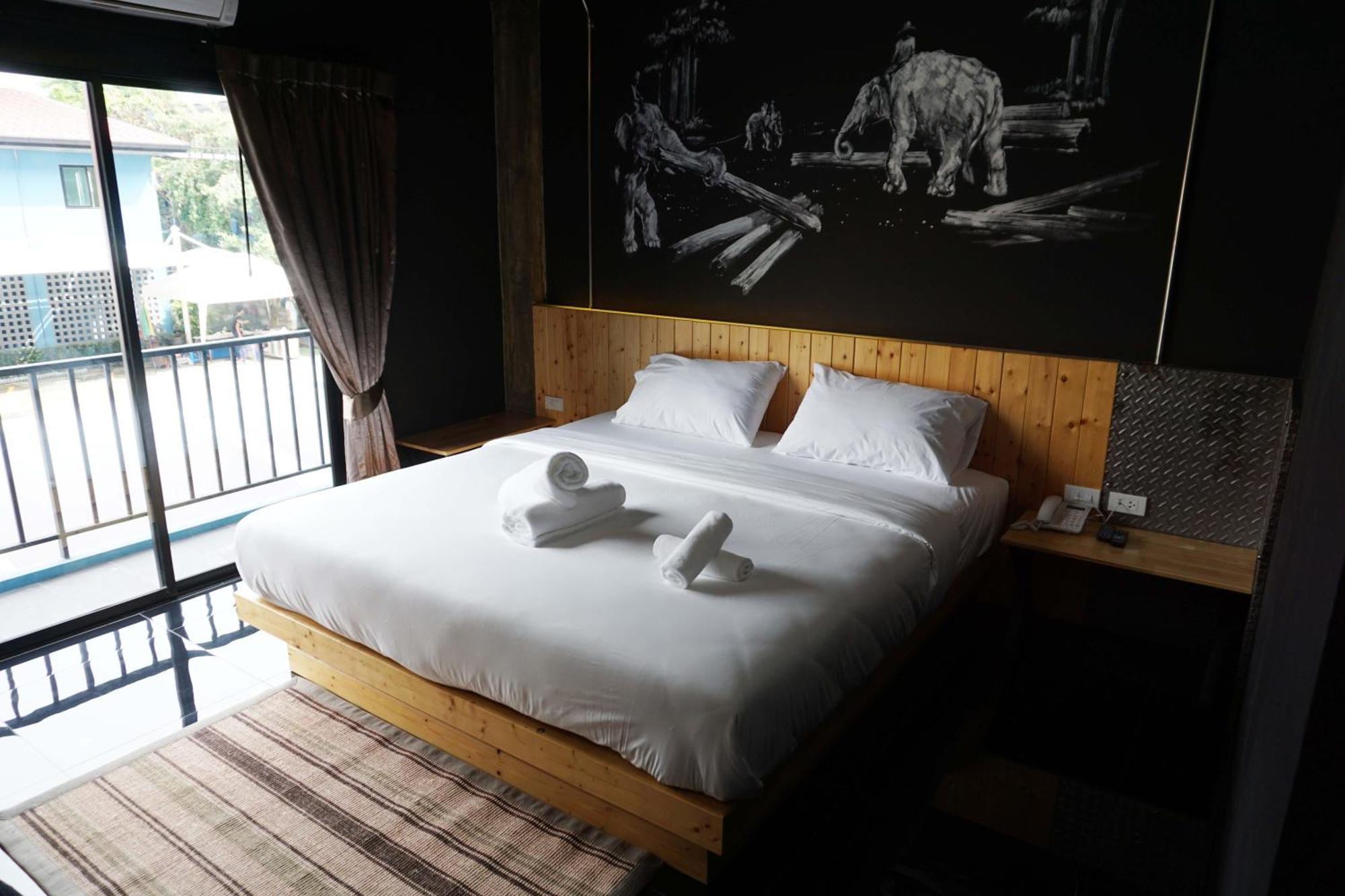 Nine Blue Residence Nong Prue Bagian luar foto